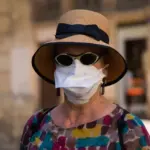 Incendie en Gironde : distribution de masques FFP2 à Bordeaux pour se protéger