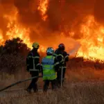 Feu de Saint-Just à Rennes : 157 personnes évacuées en raison de l’intensification de l’incendie.