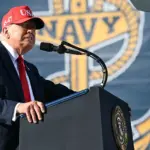 Trump répond aux préoccupations concernant l&rsquo;équipage du porte-avions Abraham Lincoln.