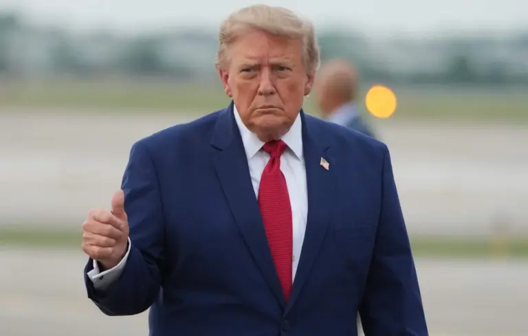 Trump privilégie la pression économique pour affaiblir l’Iran dans le contexte de la guerre au Moyen-Orient