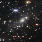 Le télescope James-Webb dévoile ses premières images de galaxies lointaines.