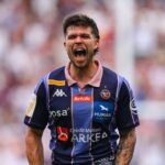 Matthieu Jalibert : un joueur de rugby souvent perçu comme incompris par ses pairs.