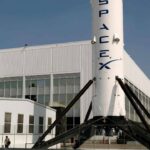 Elon Musk vise à fournir la majorité de l’internet mondial, mais SpaceX reste prudent.