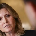 Polémique autour d&rsquo;un pavillon en verre à l&rsquo;Assemblée nationale : Ségolène Royal et Joey Starr s&rsquo;indignent.