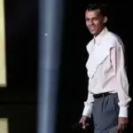 Stromae aborde la santé mentale dans son dernier album, suscitant un débat public en Belgique.