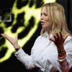 Virginie Efira souligne la force humaniste du film « Soudain » de Ryūsuke Hamaguchi