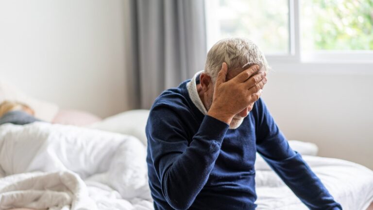 Syndrome de Capgras : des patients croient côtoyer des sosies dans leur entourage.