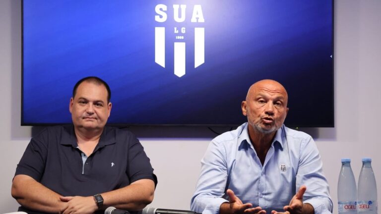 L’association Aginnum entre dans le capital du SU Agen et renforce le soutien des supporters.