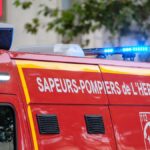 Accident sur l’A9 à Poussan : cinq voitures en collision, 14 personnes impliquées, circulation bloquée.