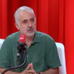 Bruno Mégarbane critique l’achat de climatiseurs pour l’hôpital comme une solution inadaptée.