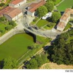 Anicet Sebeloue, éclusier sur le canal du Midi, préserve un métier en voie de disparition près de Toulouse.