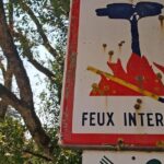 Accès interdit aux 11 massifs forestiers du Vaucluse en raison du risque d&rsquo;incendie.