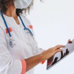 Cyberattaque sur Alaxione : 6,8 millions de données médicales, dont 70 000 numéros de sécurité sociale, volées.