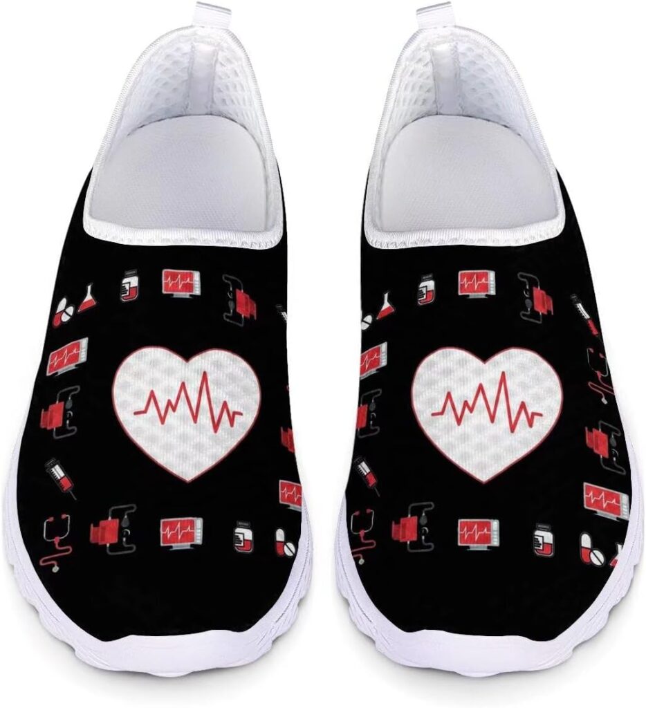 Nouveaux modèles de baskets et chaussures de sport disponibles en tailles 36 à 43 EU.