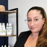 Marie-Ange Fernandes Da Silva ouvre un magasin pour lutter contre les poux à la rentrée scolaire.