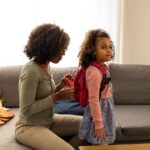 Les erreurs de communication des parents qui augmentent le stress de la rentrée scolaire