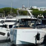 Collision de deux navires dans les Alpes-Maritimes : enquête sur la vitesse excessive et les règles de sécurité.