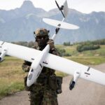 Des entreprises suisses spécialisées dans les drones militaires quittent le pays.