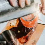 Radler : une boisson estivale en pleine expansion en France selon France Inter