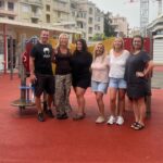 Nettoyage intensifié des plages à Beaulieu-sur-Mer avant la rentrée scolaire.