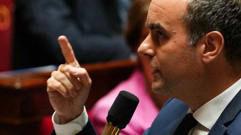 Lecornu renforce sa position face aux oppositions avant le prochain budget.
