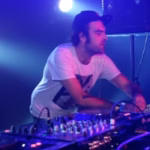 Le DJ The Toxic Avenger ciblé par l&rsquo;extrême droite après sa réponse à Bardella sur Kavinsky.