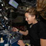 Sophie Adenot se prépare à sa mission spatiale avec 200 étapes à cocher.