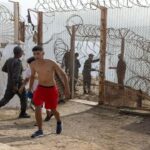 Des familles de Ceuta cherchent leurs proches disparus après des traversées dangereuses.