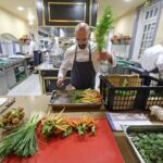 Landes : immersion dans les coulisses de la cuisine des Prés d’Eugénie.