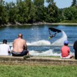 Jet ski : un espace dédié aux passionnés émerge près de l’A64 en Béarn.