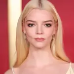 Anya Taylor-Joy critique les limites du « method acting » pour les actrices et leurs responsabilités.
