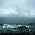 Du désert à la mer : le Christ comme guide spirituel dans l’Évangile du lundi 3 août.