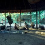 Enfants Achuar en Amazonie : un sommeil sans cauchemars grâce à des pratiques traditionnelles.