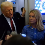 Karoline Leavitt quitte la Maison-Blanche, Trump perd une porte-parole clé.