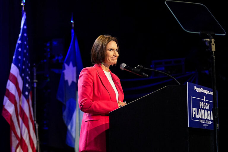 L’aile gauche démocrate remporte la primaire au Minnesota, perd au Wisconsin.