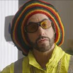 Premières images d&rsquo;Ali G 2 avec Sacha Baron Cohen, un retour au cinéma après 28 ans.