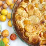 Recette de clafoutis de pain d&rsquo;épices aux mirabelles sur le site Chrisrecettes