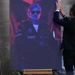 La French Touch rend hommage au DJ Kavinsky lors de ses obsèques en France.