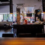 Repas pris en charge par l’employeur : des tickets-restaurant pour attirer les clients.