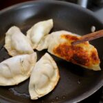 Recettes de gyoza, tofu et mochi : trois plats japonais à réaliser chez soi.