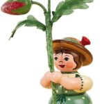 Hubrig présente une figurine de 11 cm d&rsquo;une petite fille avec des montagnes en métal.