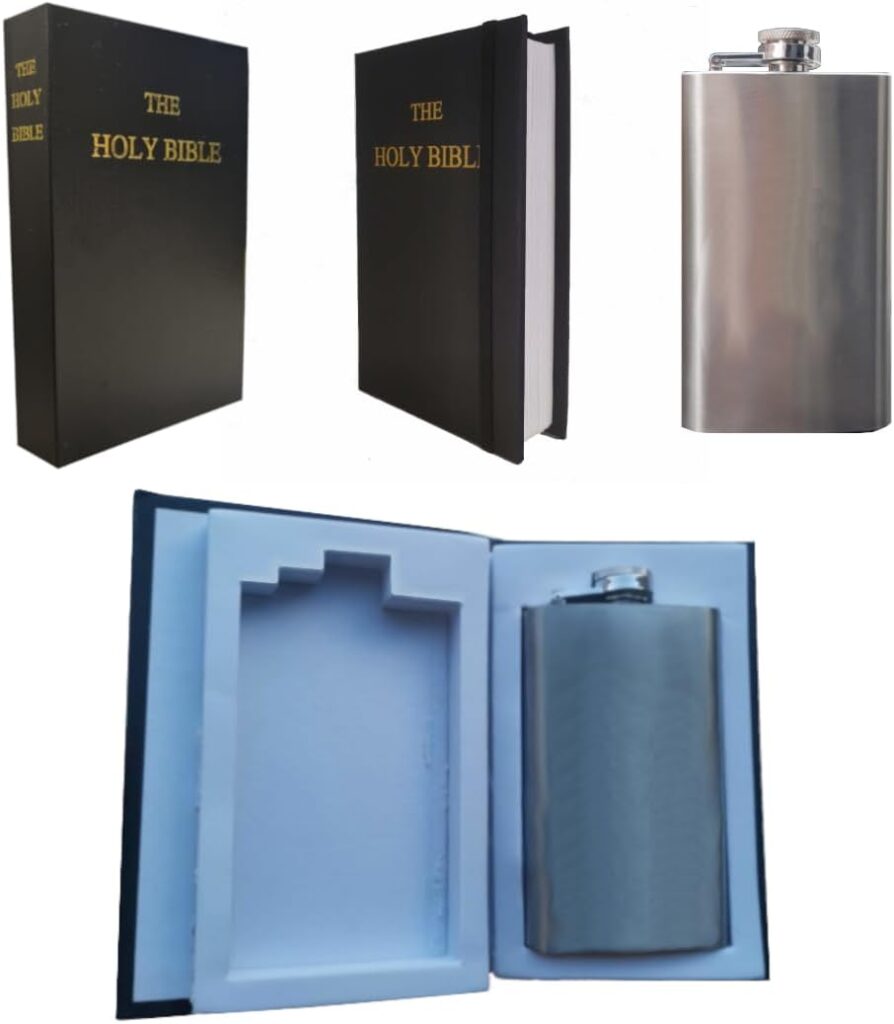 Vente d’une Bible avec un compartiment secret et première page manquante en Italie