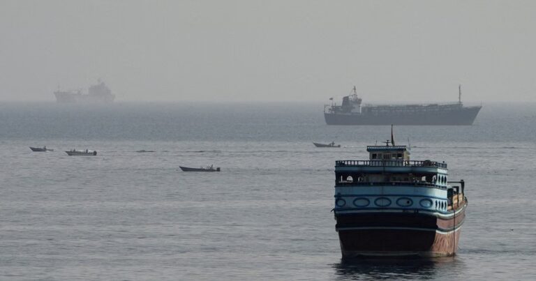 L’Iran et Oman parviennent à un accord concernant le détroit d’Ormuz.