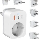 Adaptateur de voyage international avec USB C : 6 fiches interchangeables pour divers pays.