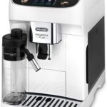 De’Longhi Magnifica Plus ECAM320.60.W : Machine à café automatique avec 4 recettes et écran tactile.