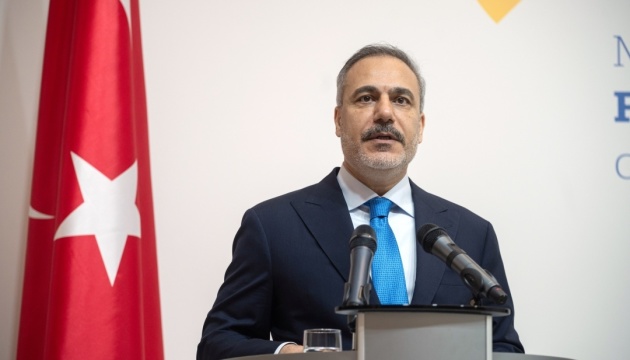 La Turquie appelle l’Ukraine et la Russie à un moratoire sur les frappes en mer Noire.