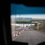 Les forces russes intensifient les attaques de drones contre des civils à Kherson.