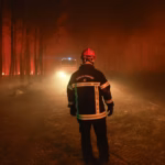 Incendie dans les Landes : 1 700 hectares ravagés, situation désormais « fixée » selon la préfecture.