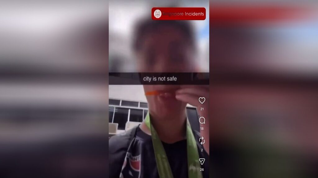 Un Français à Singapour échappe à la prison après avoir léché une paille.