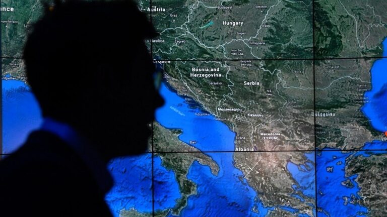 Google Earth suspend son nouvel outil d’intelligence artificielle pour éviter la désinformation